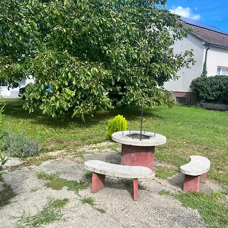 Kupai Apartman Tiszaujvaros